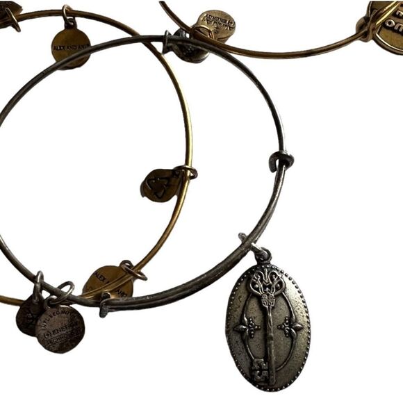 Alex & Ani Lot of 6 Bracelets - Picture 4 of 7